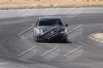 media/Jun-01-2025-CalClub SCCA (Sun) [[eae223c5dd]]/Group 1/Track Event 4/